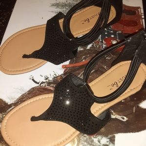 Black flip flops with backs